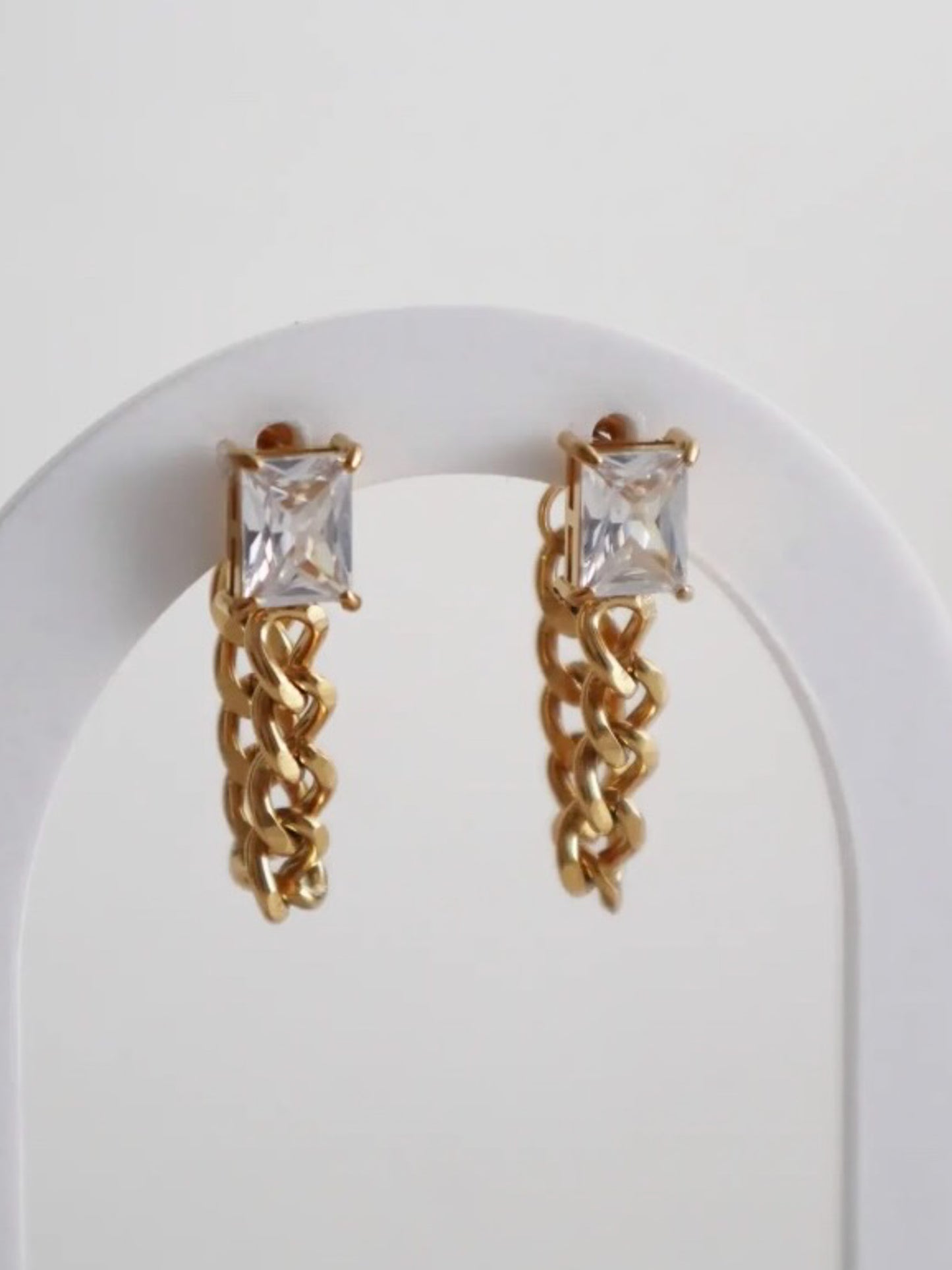 Nova Chain