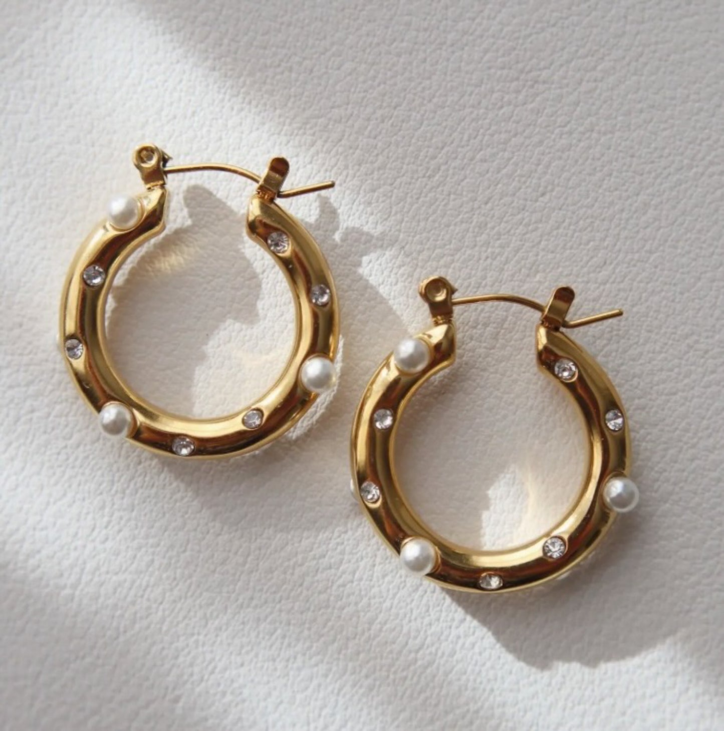 Lily Hoops