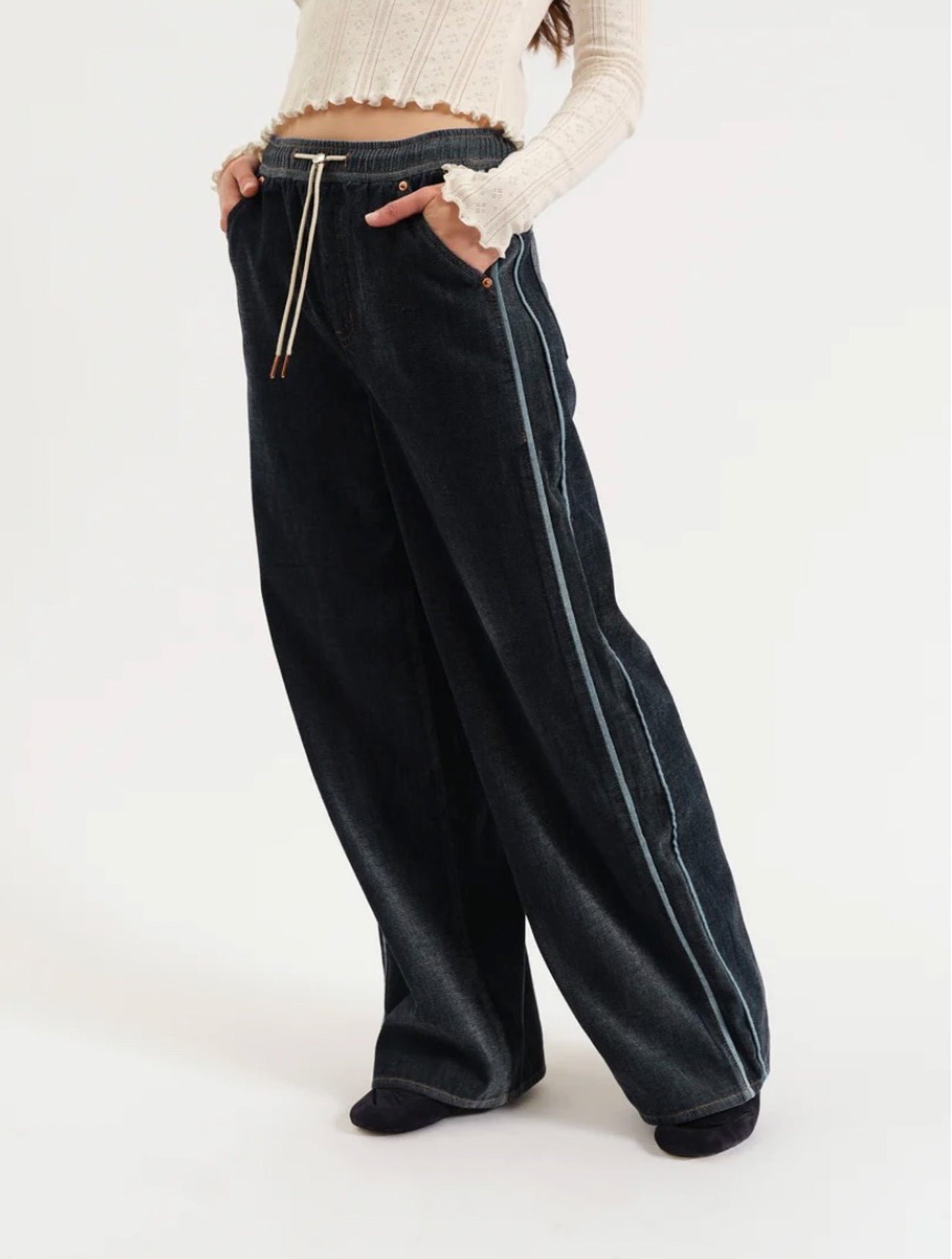 The Cozy Wide Leg