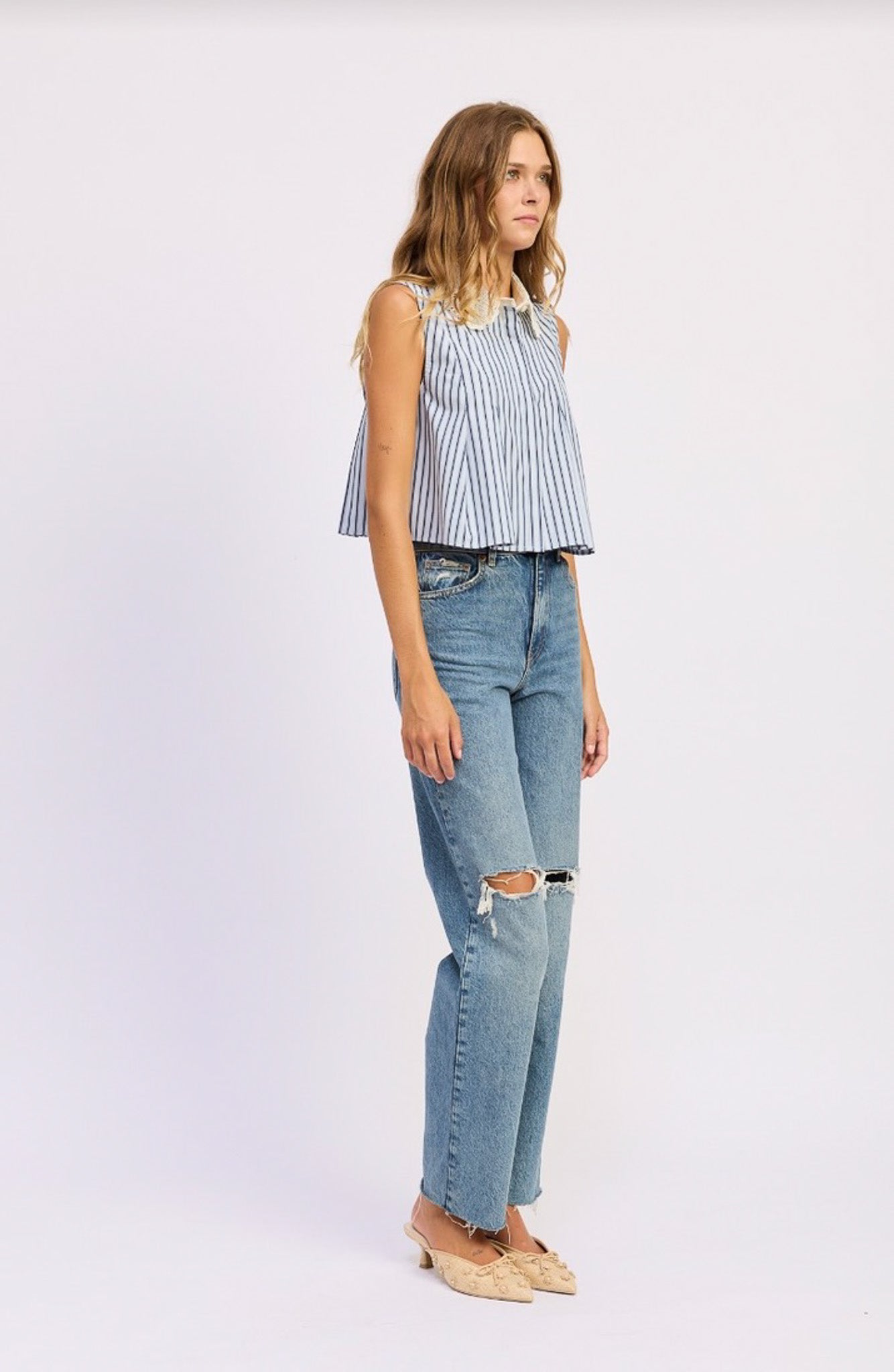 Embroidered Collar Pleat Top